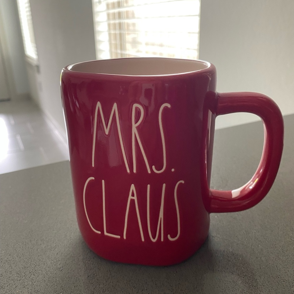 RAE DUNN MRS CLAUS RED MUG
